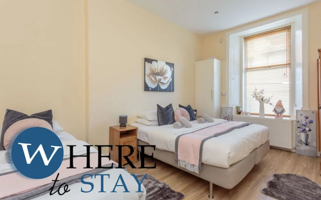 Beautiful 2bed Ground-f Pitt St. Apartment