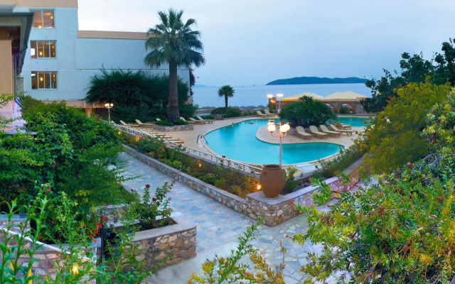 Esperides Beach Resort