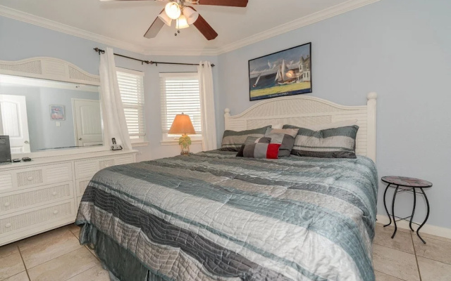 Beach Side 2 Bedroom Condo