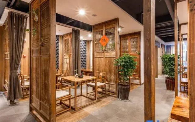 YIPIN Hotel （Chengdu Kuanzhai Alley Station）