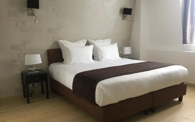 Hotel Le Dome