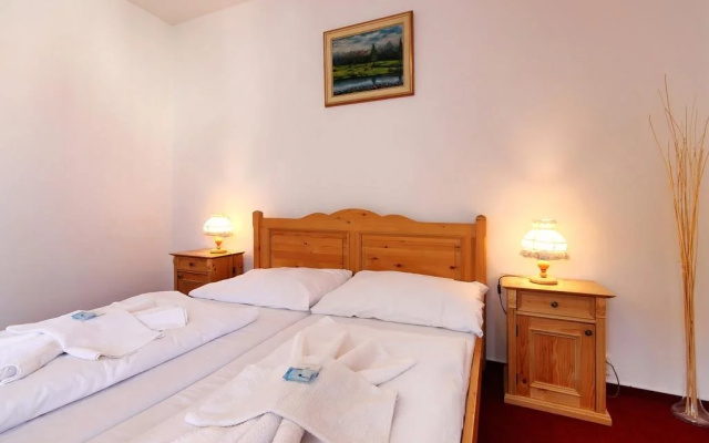 Hotel Stara Skola