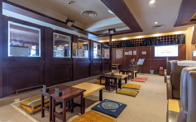 Asahi Sauna Capsule Inn Hirosaki