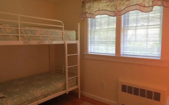 305 Ridgevale Road - Four Bedroom House