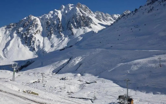Appartement La Mongie, 1 pièce, 5 personnes - FR-1-404-16