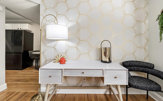 Luxury near Ponce City Market