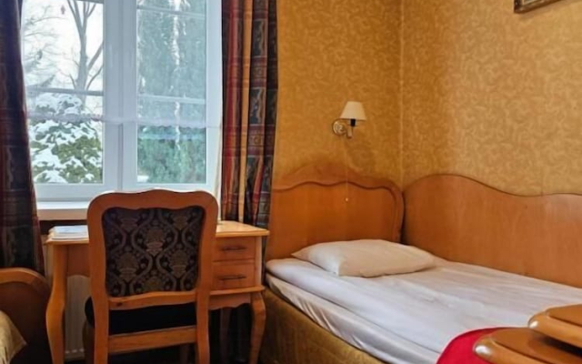 Folwark Historic Hotel