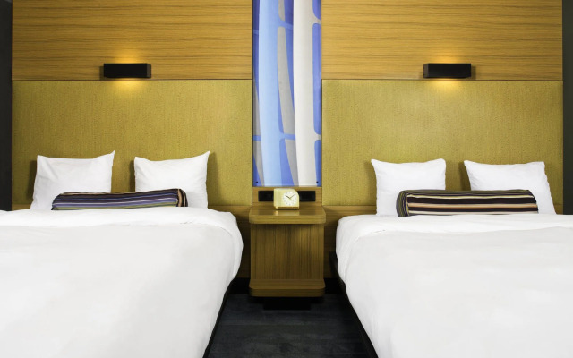 Aloft Jacksonville Airport