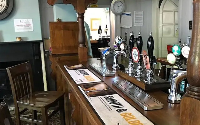 The Ship Albion