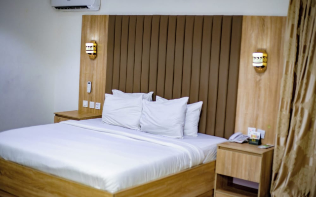 Oti Resort