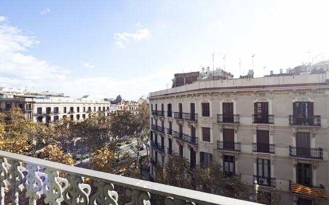 Отель You Stylish Eixample Esquerra 3 Барселона