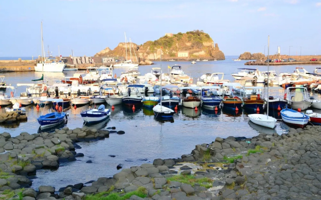 Studio in Aci Castello, with Furnished Balcony And Wifi