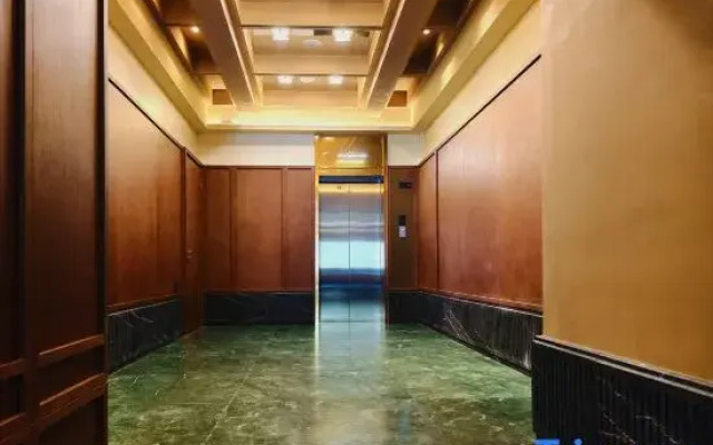 Yading BORE Secret Realm Hotel
