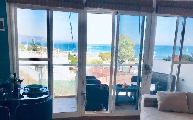 Apartamento El Barco 1 linea PLAYA, PARKING, WIFI
