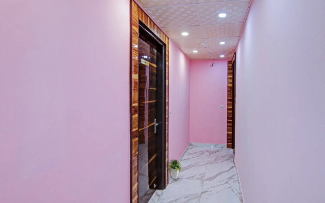 Super Hotel O Rishabh Inn