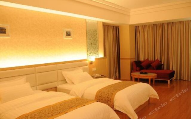 Q+ Garden Holiday Hotel комната для гостей