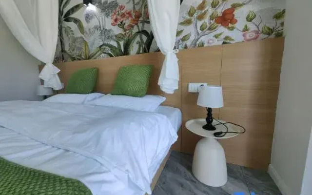 Ziyue City Inn (Lin'an Baolong Plaza Zhejiang A&F University Donghu Campus)