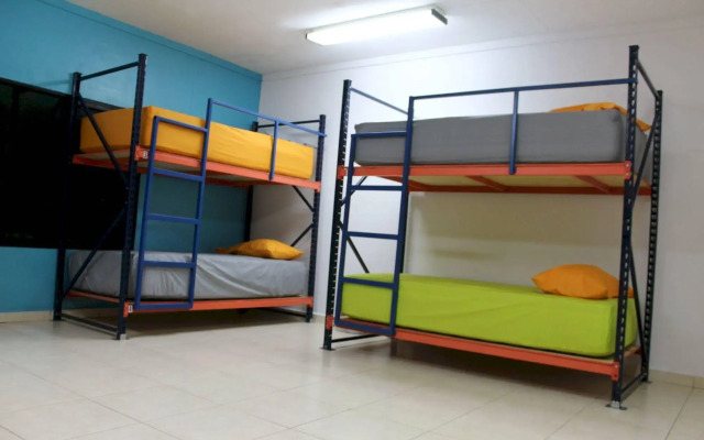 1877 Hostel
