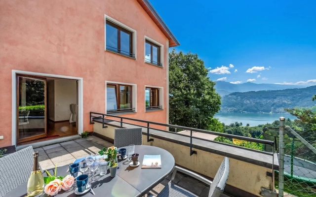Vernate Lugano Lake Sweet View