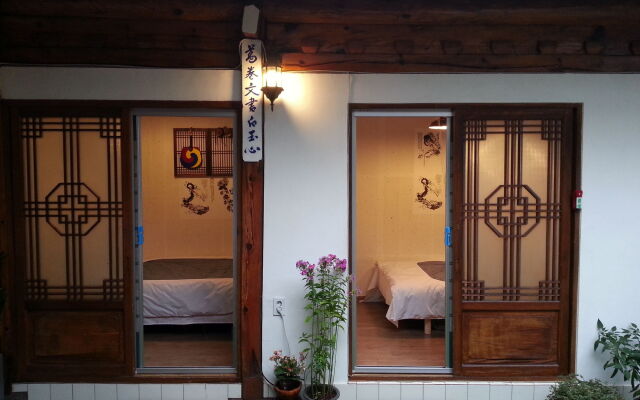 Отель PungGyeong, Korea Traditional House Южная Корея, Сеул - отзывы, цены и фото номеров - забронировать отель PungGyeong, Korea Traditional House онлайн вид на фасад