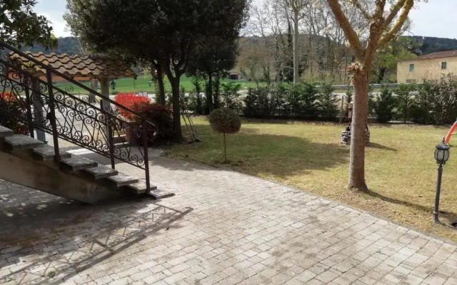 Antonia House