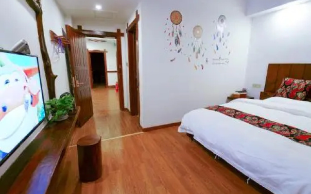 Floral Hotel · Spring Guesthouse Zhangjiajie