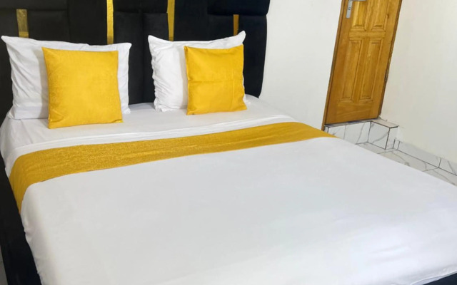 Chambre Moderne (Kotto)