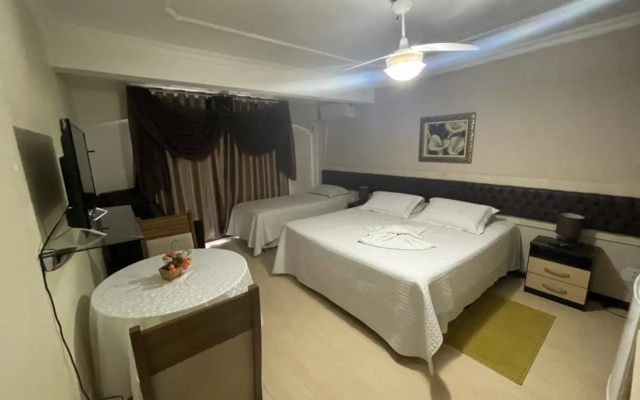 Di Rausis Hotel