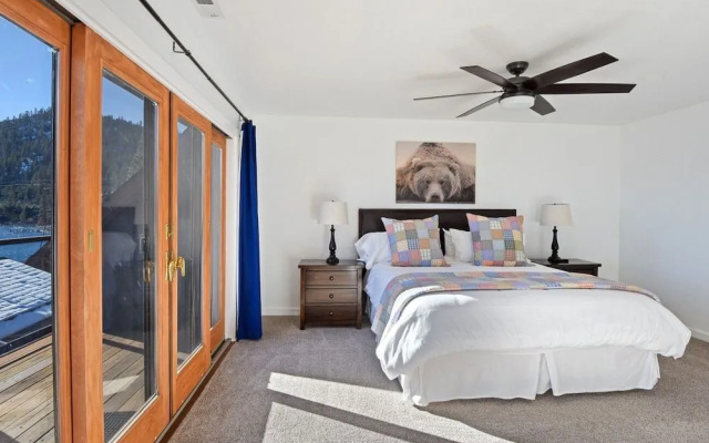 Lakeshore Terrace Delight