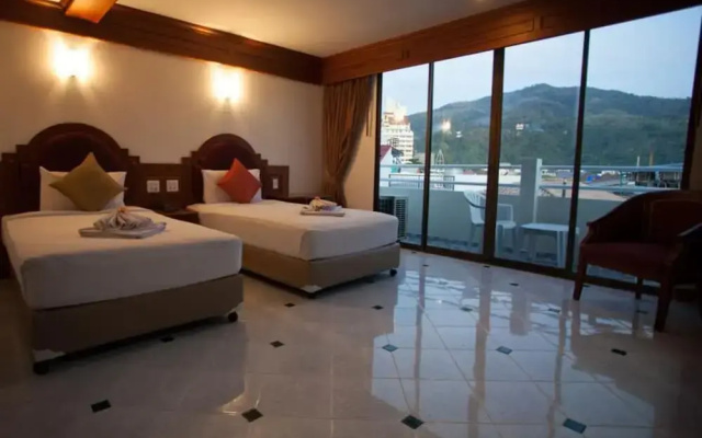 Phuket suite hotel