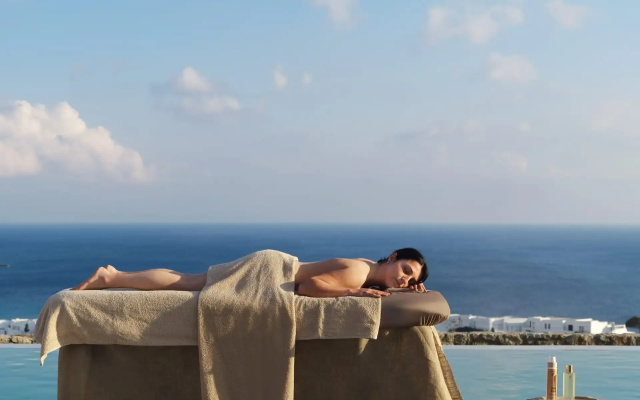 Ezio Bo Luxury Living