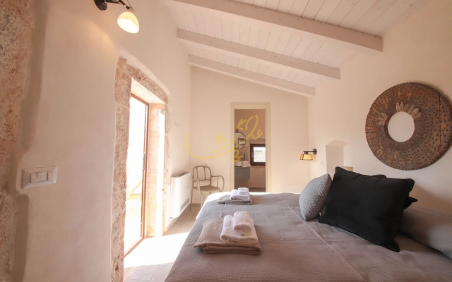TD Torretta San Procopio Stone House With Pool