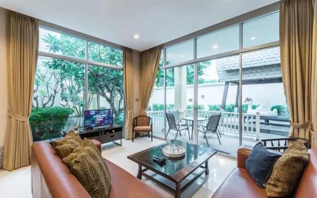AnB pool villa in Pattaya