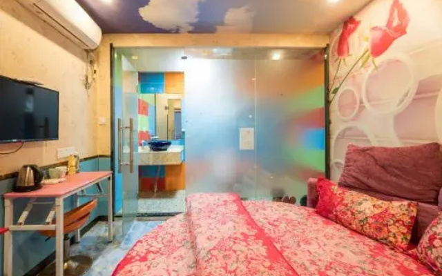 August Fashion Hotel (Nanjing Lishui Dadongmen)
