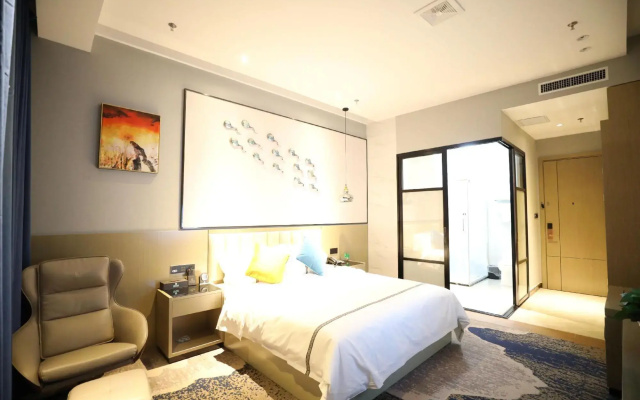 F City Hotel (Gongzhuling Railway Station)