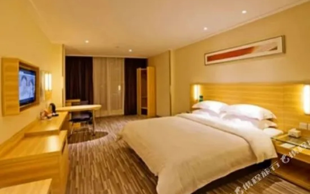 Elegant Stay Hotel (Shantou Jinhul Road Store)