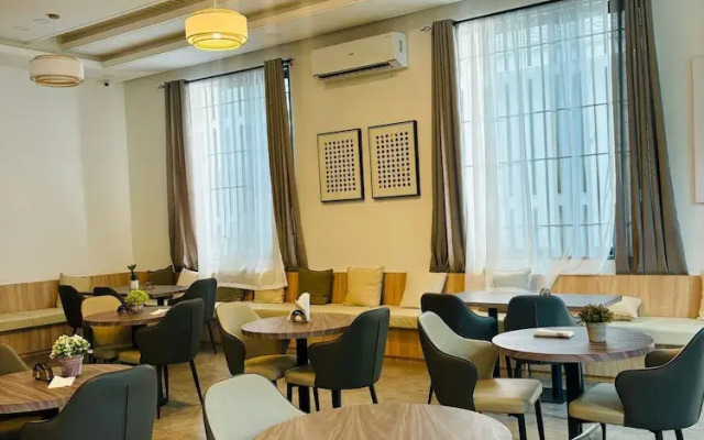 CMG Hotels Ltd