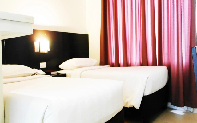 Manhattan Suites Inn