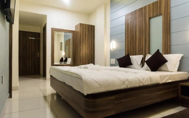 Hotel Shyam Palace