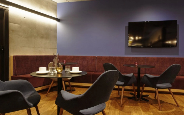 Alpha Mosaic Hotel Fortitude Valley