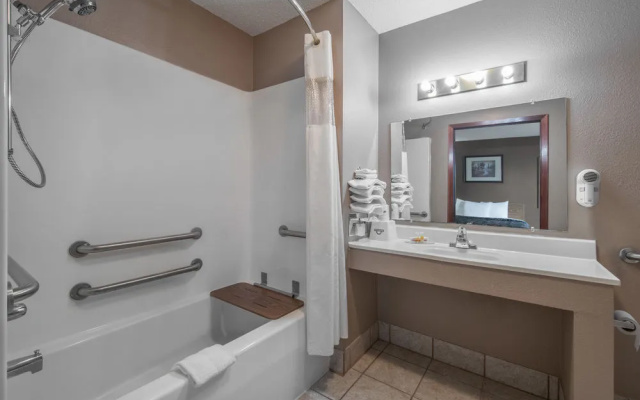Days Inn Jamestown