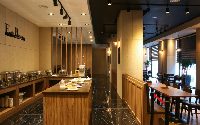 Hotel Asiad