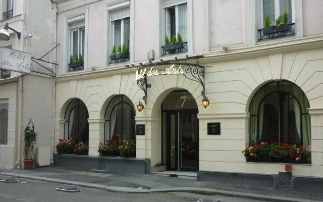 hotelImage