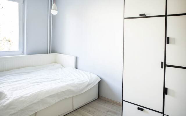 Отель Zoliborz Apartment Польша, Варшава - отзывы, цены и фото номеров - забронировать отель Zoliborz Apartment онлайн комната для гостей