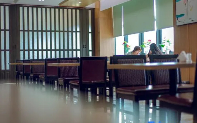 TaiYun Easeful Hotel