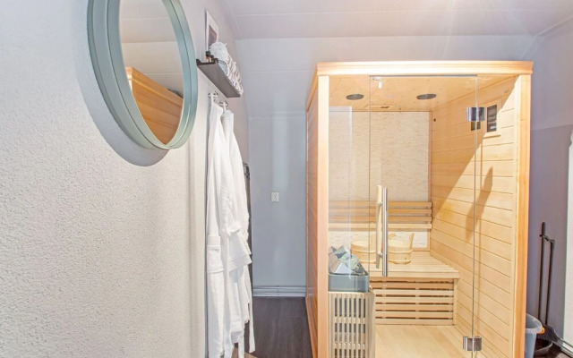 Farmhouse in Zelhem With Sauna Retreat