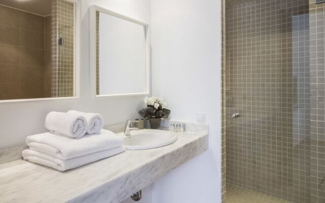 Отель Residence By G Confraria De Sant Miquel 2 Испания, Пальма-де-Майорка - отзывы, цены и фото номеров - забронировать отель Residence By G Confraria De Sant Miquel 2 онлайн ванная