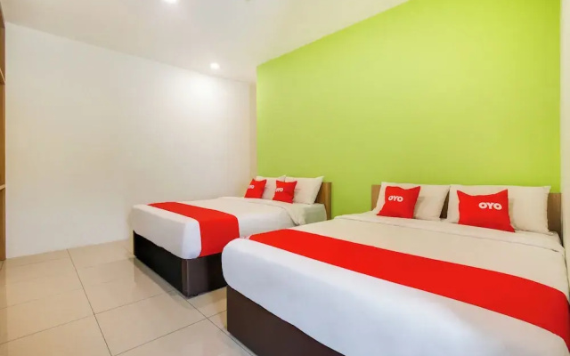 Junction Hostel Poblacion Makati Avenue
