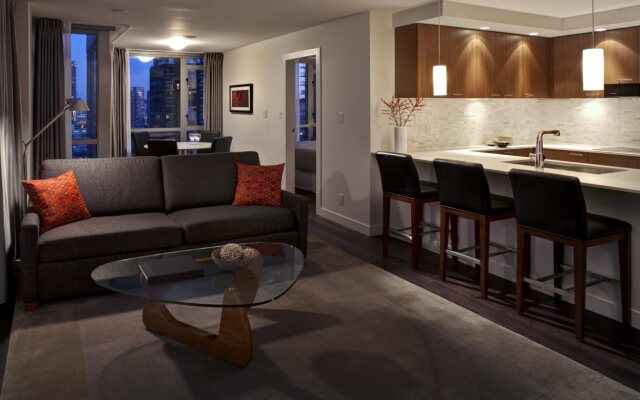 Level Hotels & Furnished Suites - Yaletown - Seymour