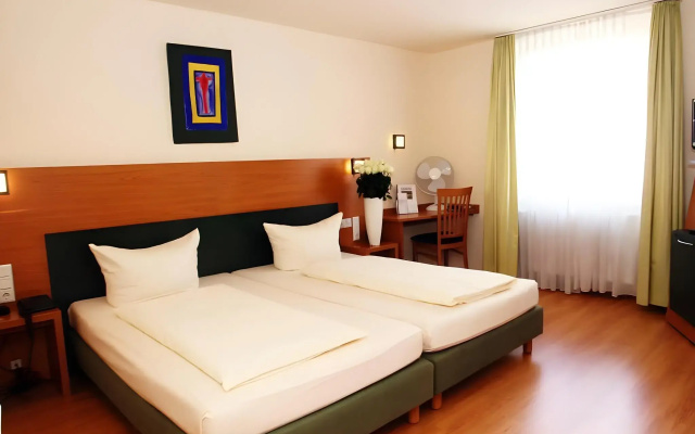 Memphis Hotel